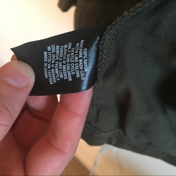 Army green utility jacket! - Picture 4 of 4